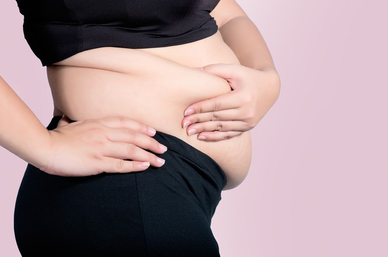 Tăng cân, béo phì là một trong những dấu hiệu của đa nang buồng trứng