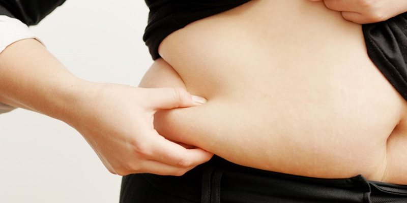 Phụ nữ dễ bị tăng cân bất thường
