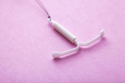 Sau khi đặt vòng tránh thai chị em nên kiêng những gì?
