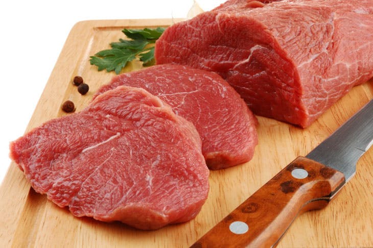 Thịt bò rất giàu vitamin B6 và protein, axít amoniac